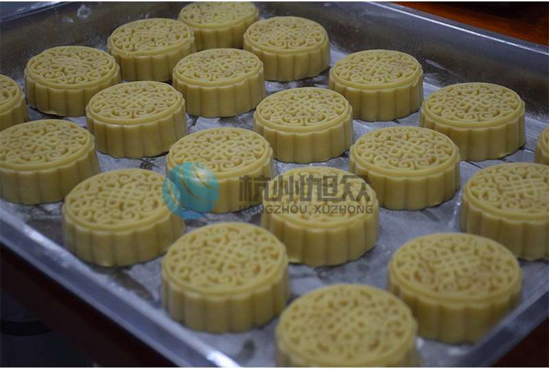 5b81fef4a1c1c.jpg 2_02.jpg